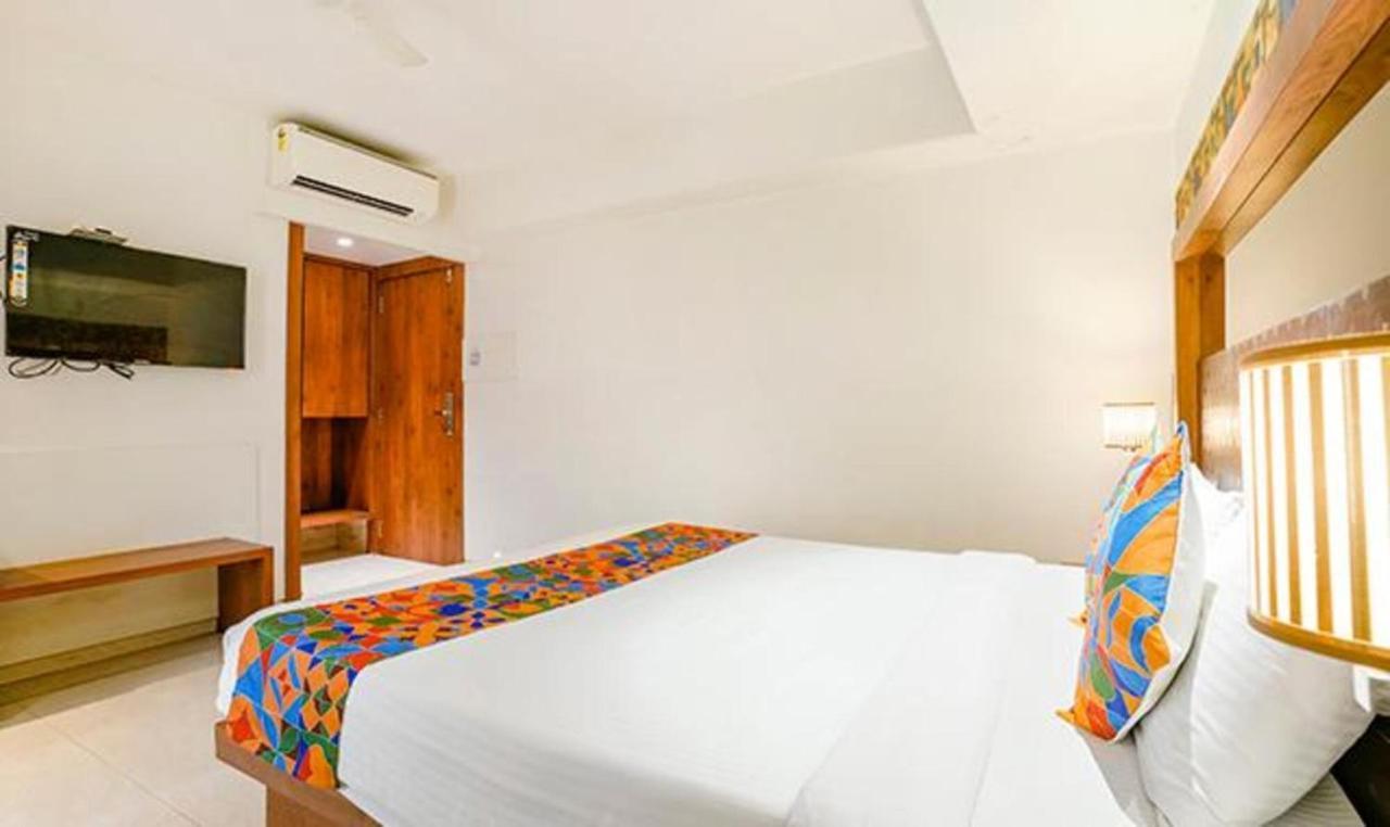 Srikrishna Paradise Hotel Thane Navi Mumbai Kültér fotó