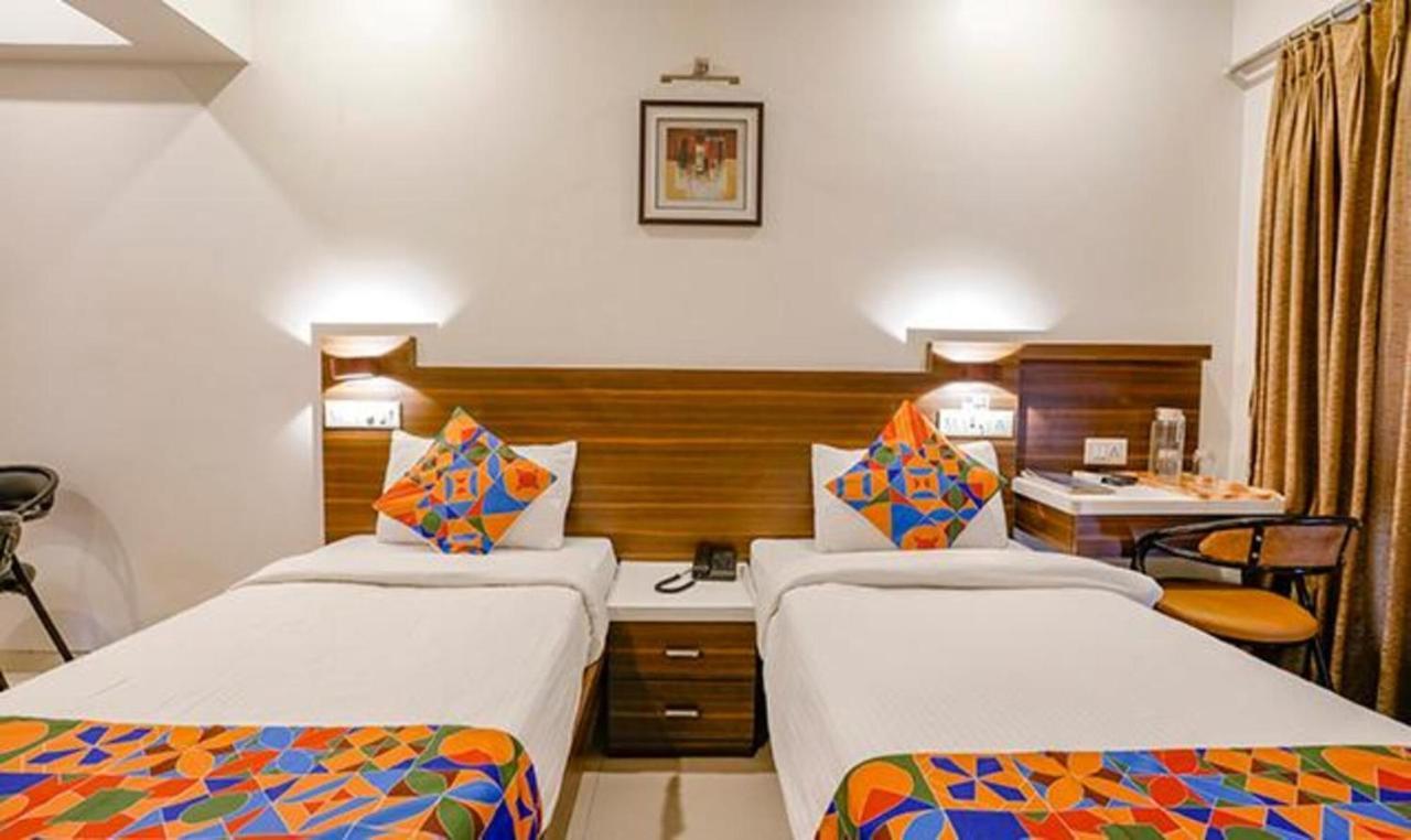 Srikrishna Paradise Hotel Thane Navi Mumbai Kültér fotó