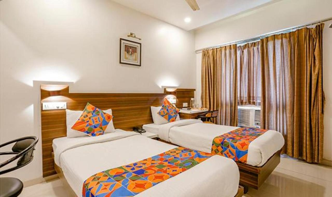 Srikrishna Paradise Hotel Thane Navi Mumbai Kültér fotó