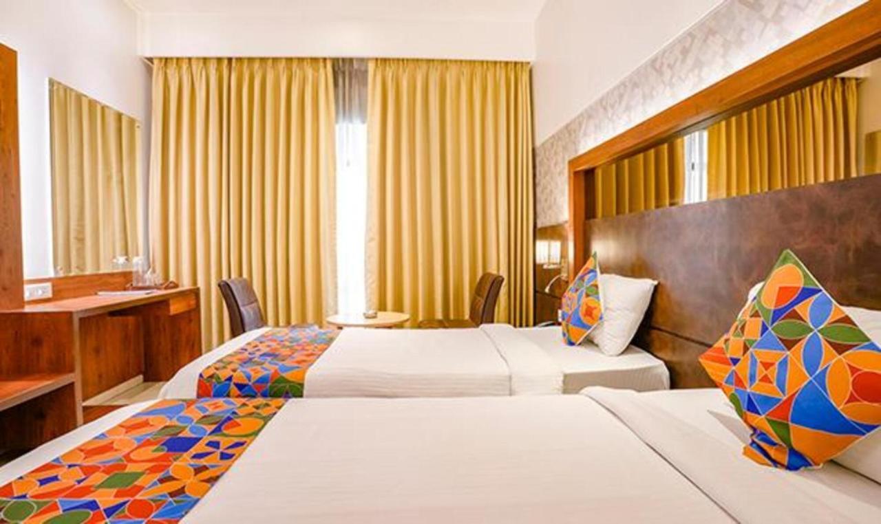 Srikrishna Paradise Hotel Thane Navi Mumbai Kültér fotó