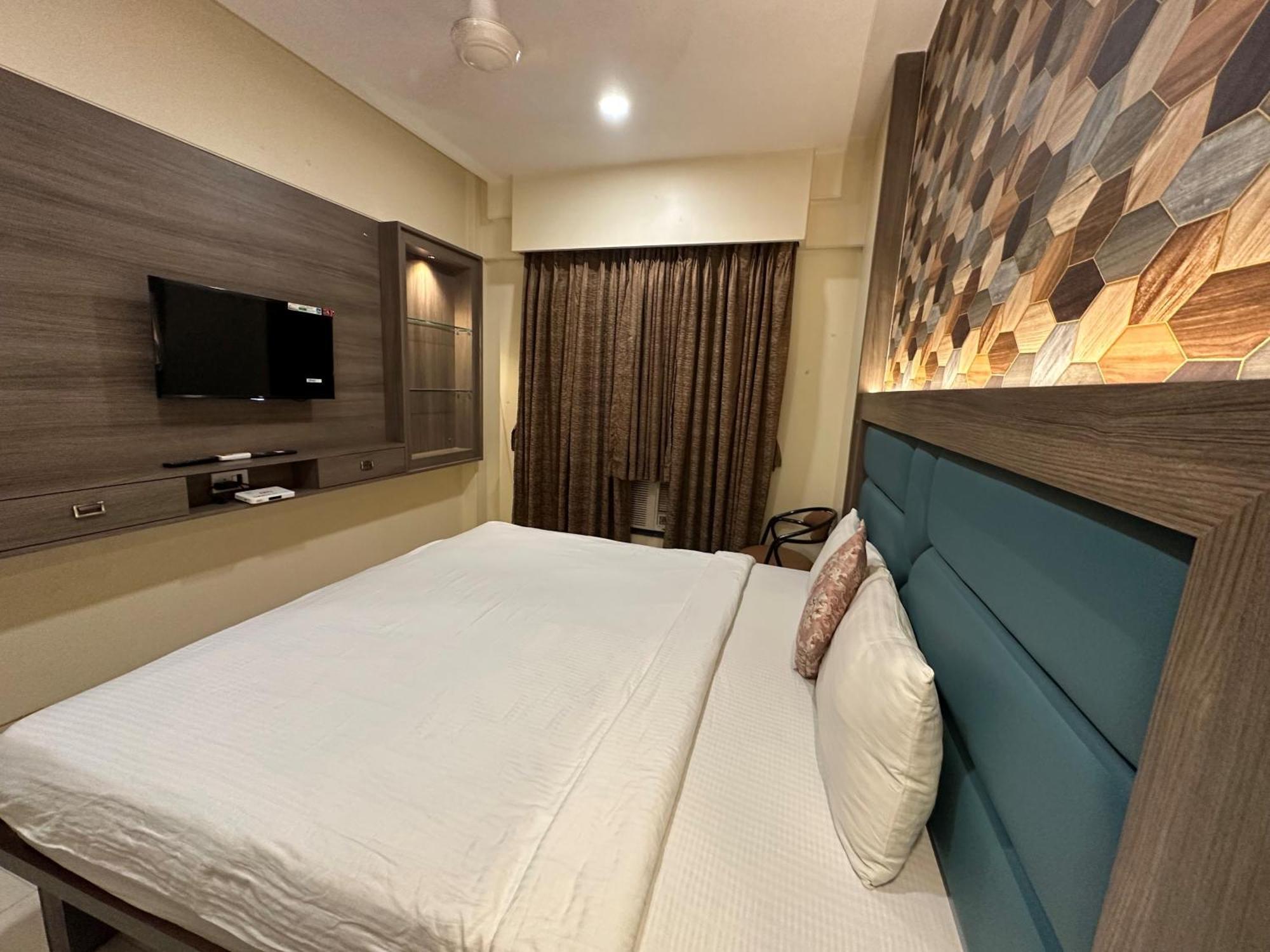 Srikrishna Paradise Hotel Thane Navi Mumbai Kültér fotó